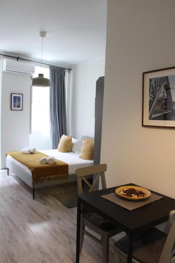 Aparthotel Oporto Entreparedes Extérieur photo